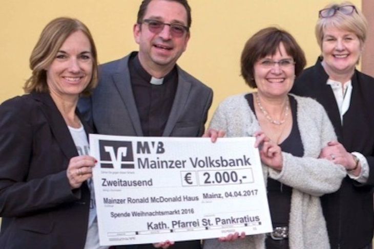 Hausleitung Beate Hauck, Pfarrer Michael Bartmann, Christine Büttner und Cornelia Bertram-Oehl