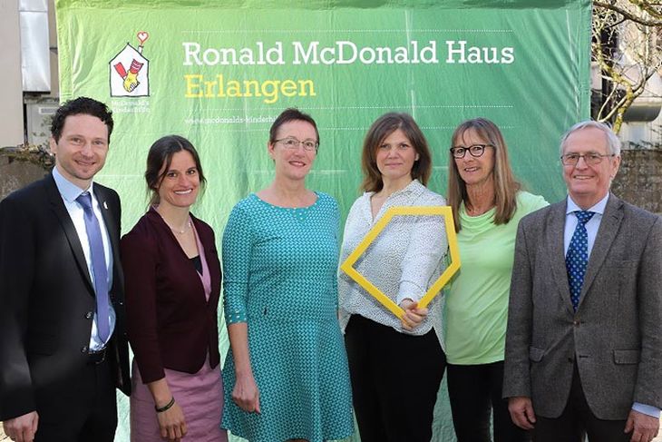 Gute Stimmung beim Jahresempfang des Ronald McDonald Hauses und der Oase Erlangen